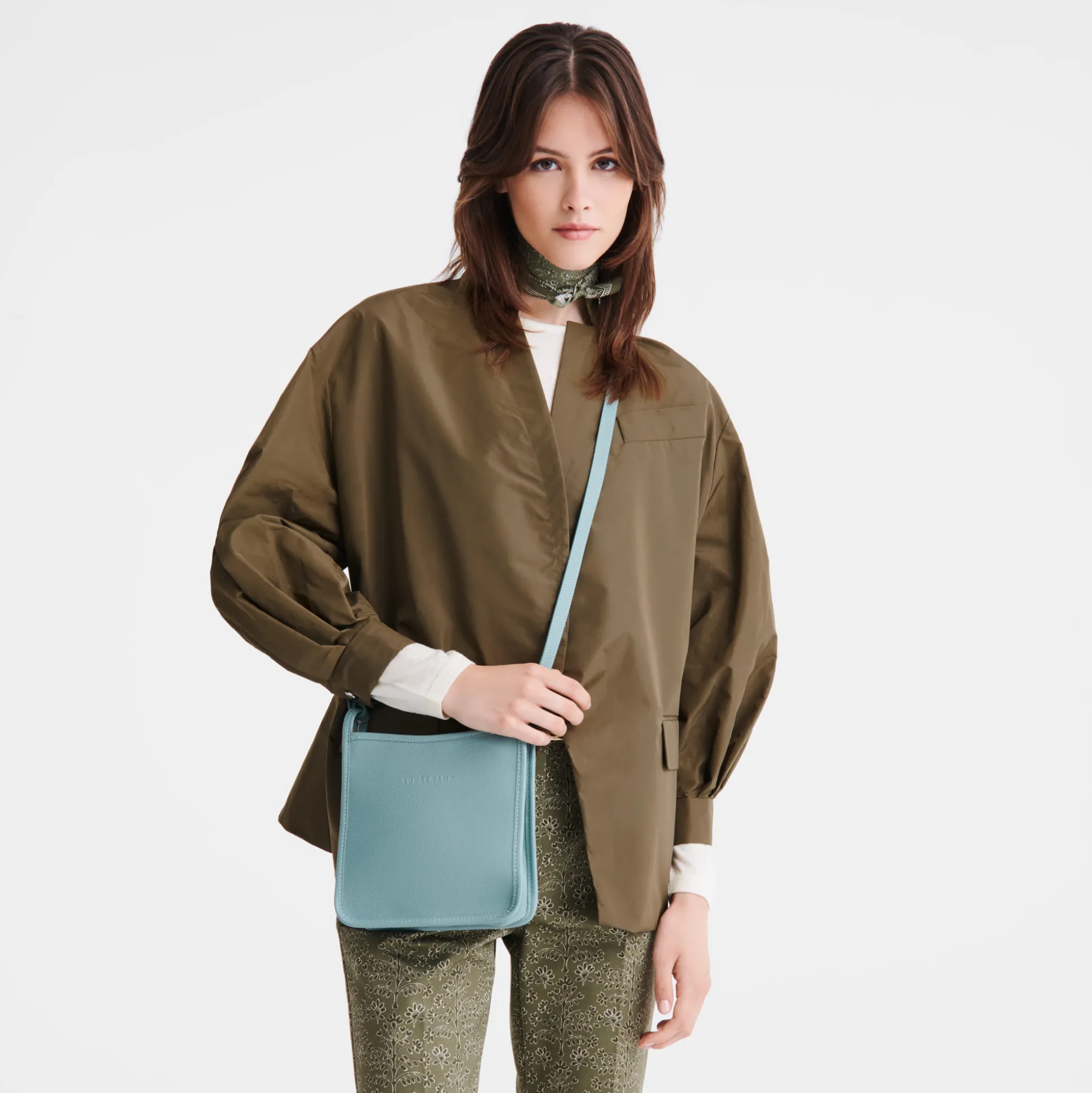 borsa_a_tracolla_con_zip_s_1-2.webp Flash Sale Longchamp Borsa a tracolla con zip S Eucalipto