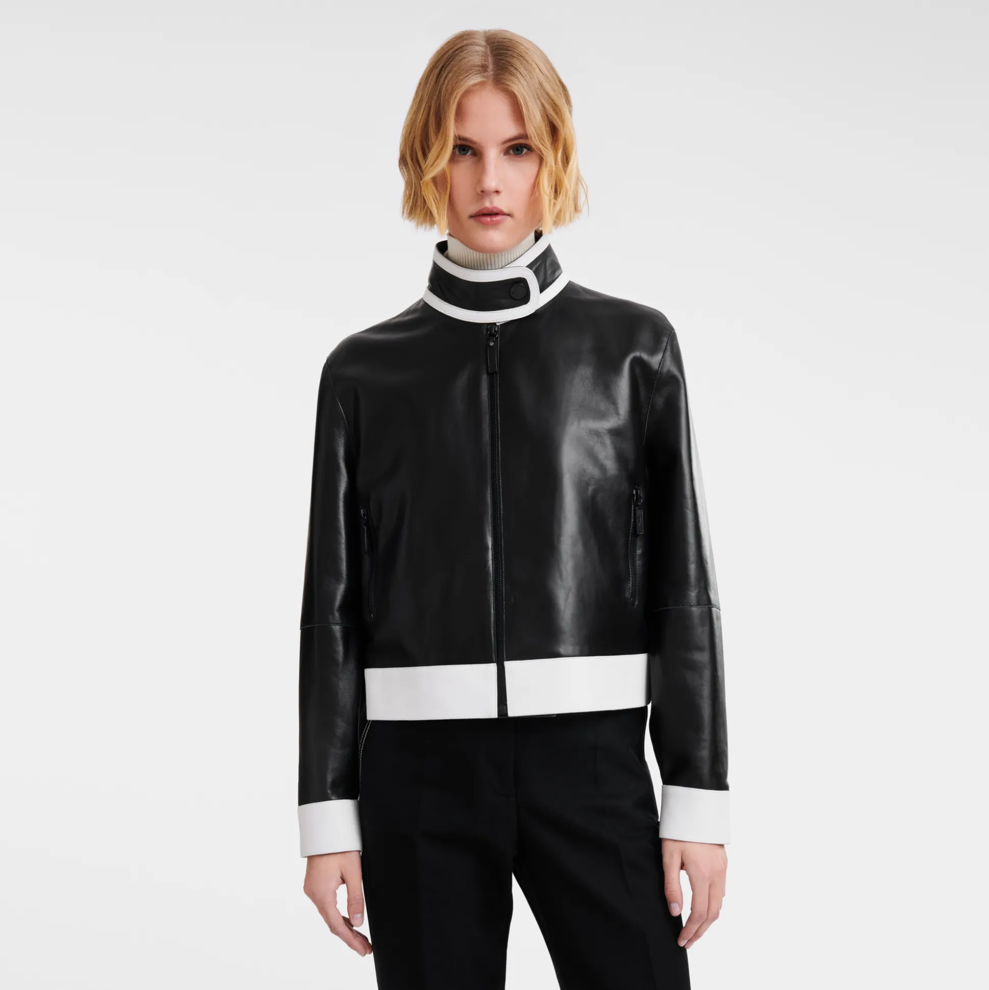 giubbotto_corto_in_pelle_3.webp Flash Sale Longchamp Giubbotto corto in pelle Nero