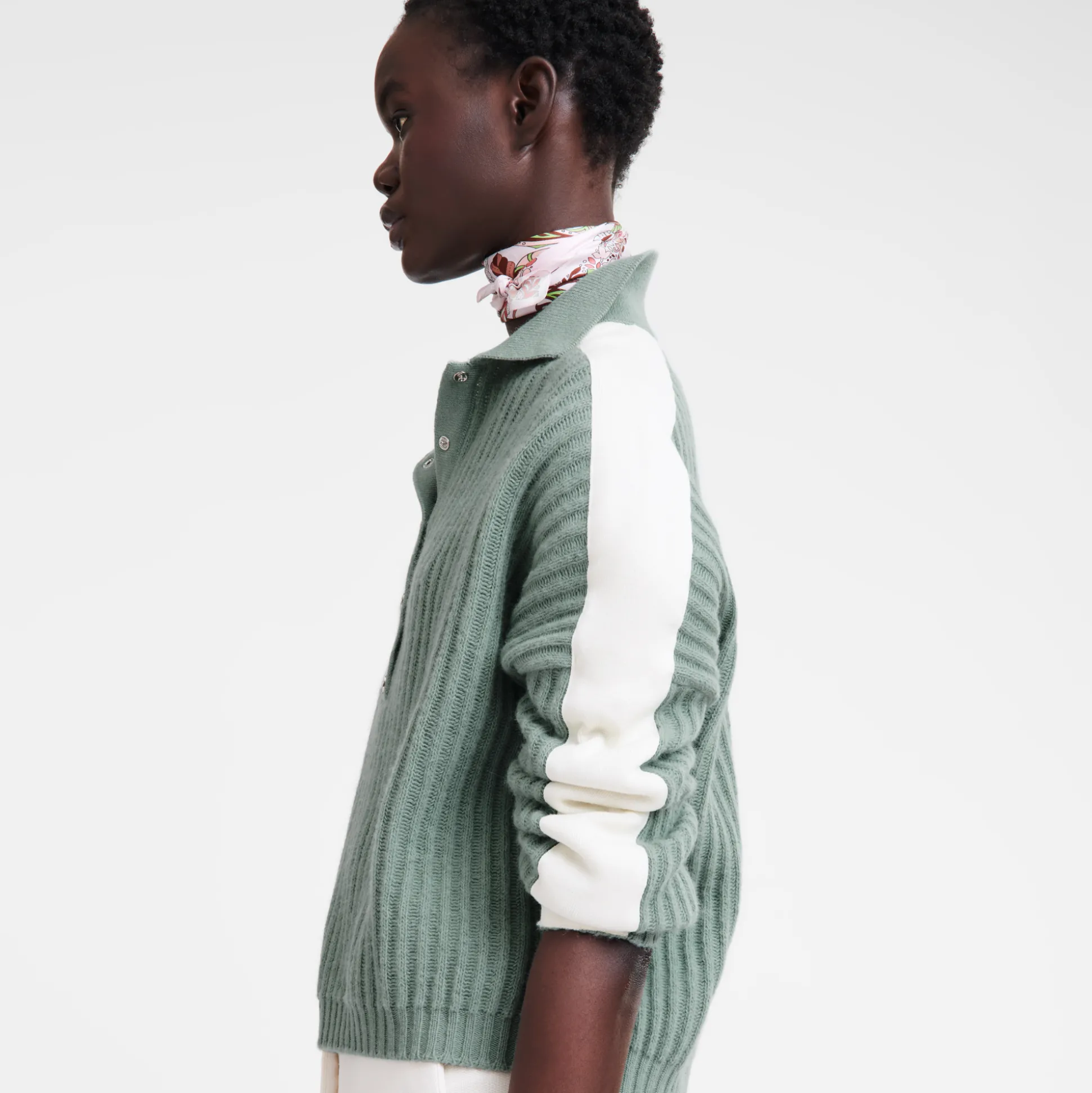 maglia_con_colletto_a_polo_2-3.webp Hot Longchamp Maglia con colletto a polo VerdePallido