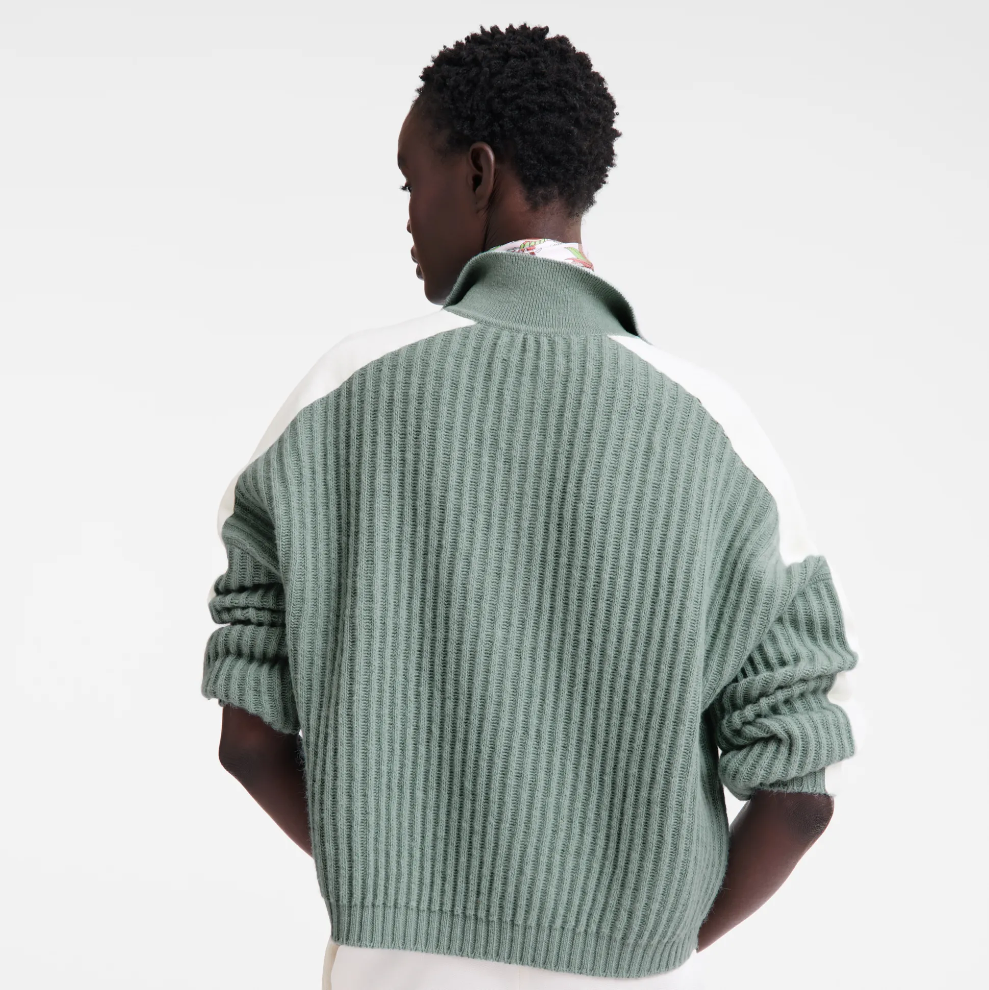 maglia_con_colletto_a_polo_3-2.webp Hot Longchamp Maglia con colletto a polo VerdePallido