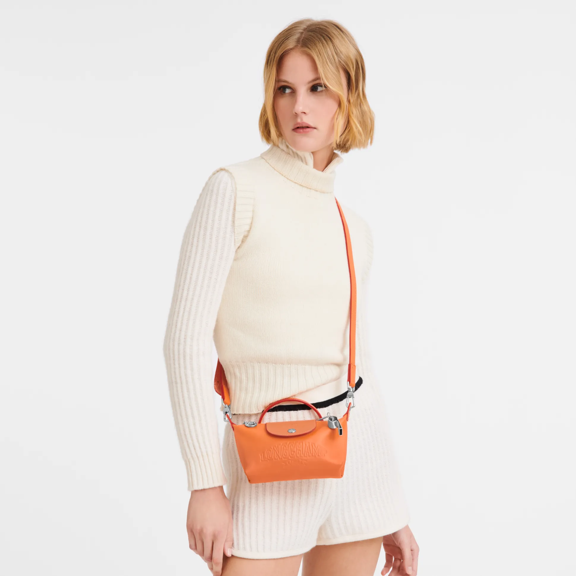 Shop Longchamp Pochette XS Arancio
